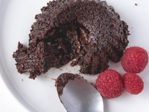 How to Make cannabis-infused Vegan Chocolate Molten Lava Cake - The Loud Bowl